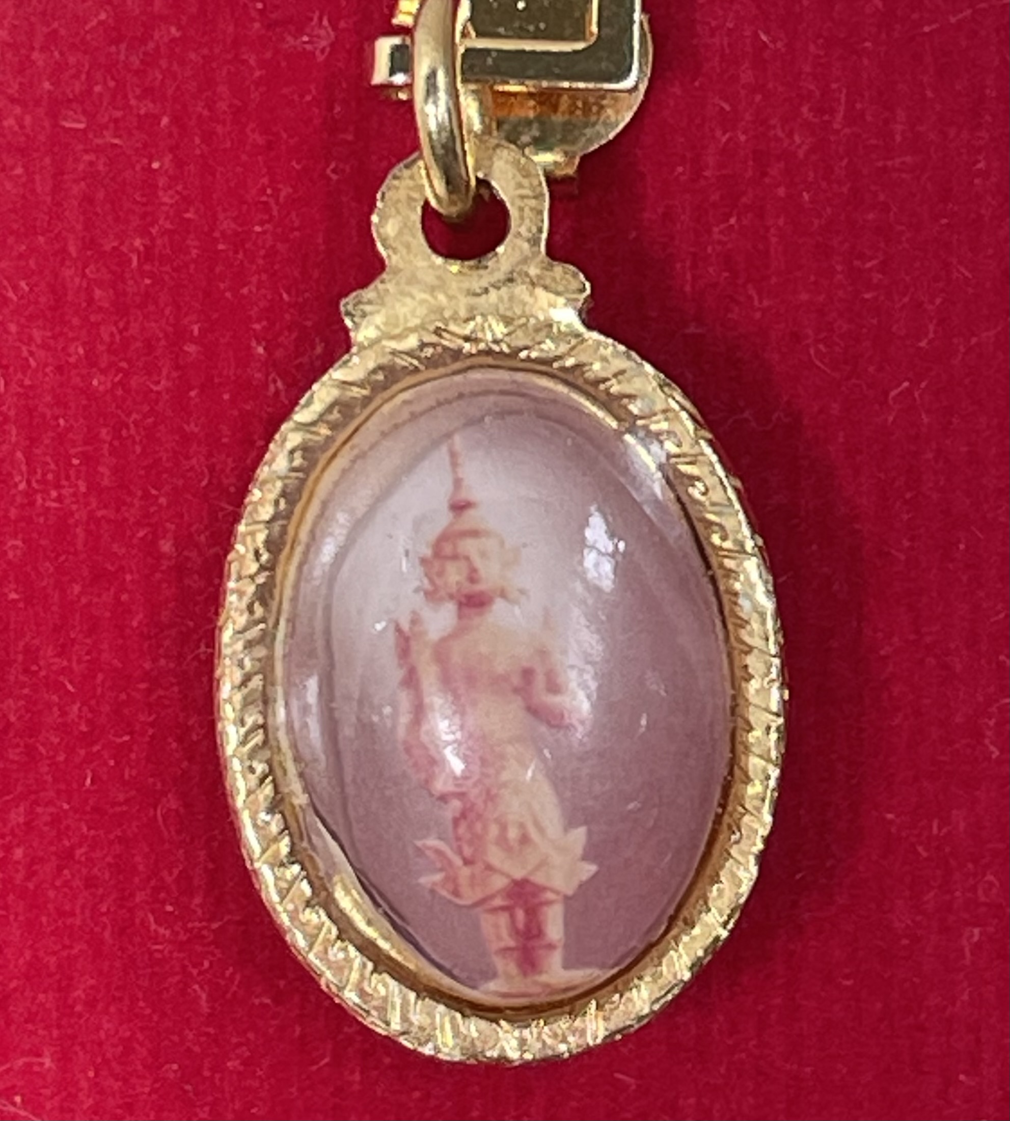 Rare Item จี้ห้อยคอ ล็อกเก็ต Locket พระแก้วมรกต / พระสยามเทวาธิราช กะไหล่ทอง/ สวมใส่ขึ้นคอเพื่อความเป็นสิริมงคล