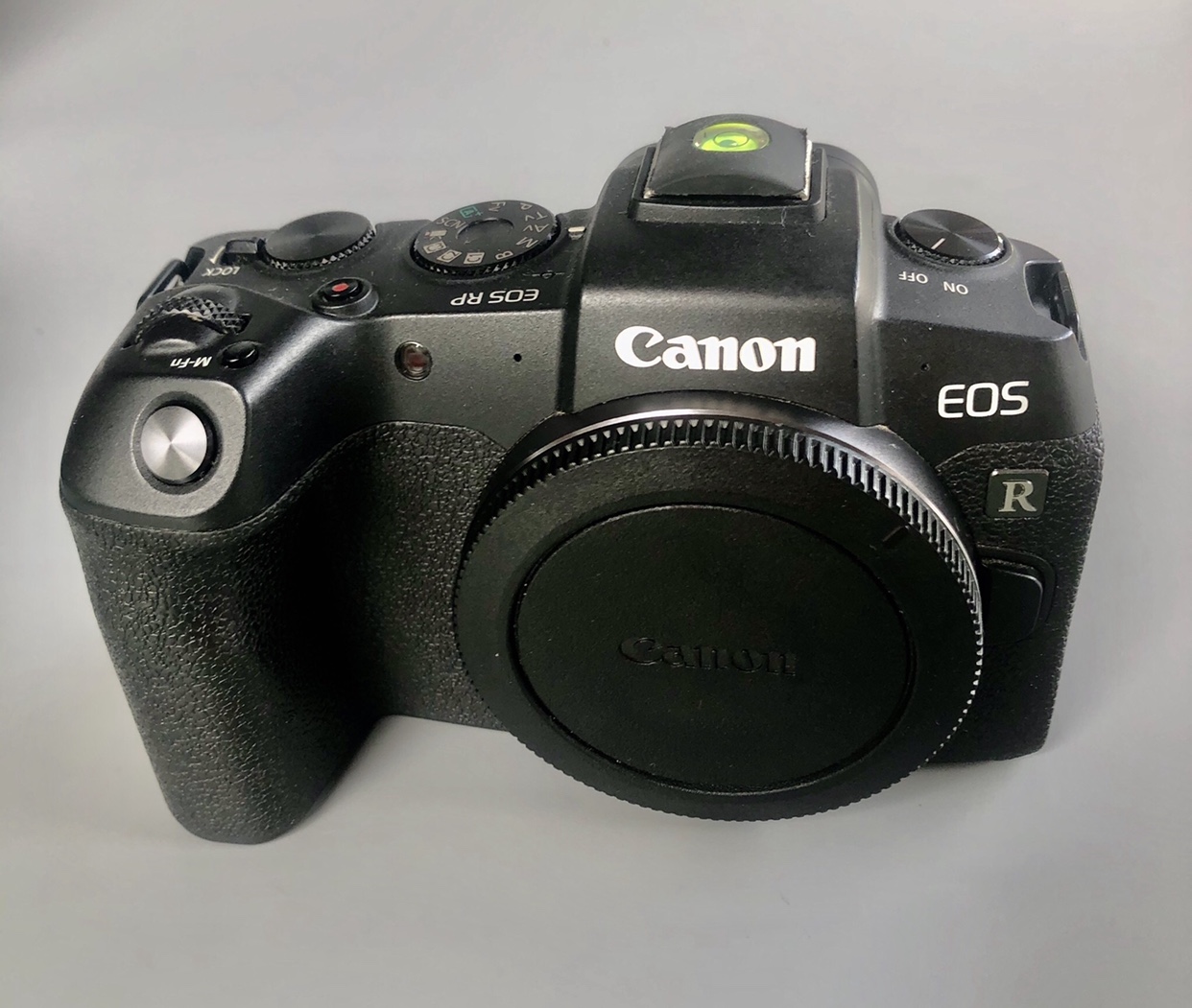 ให้เช่ากล้อง CANON EOS RP” กล้องมิเรอร์เลสฟูลเฟรม เล็กและเบาที่สุดของCanon + Adapter