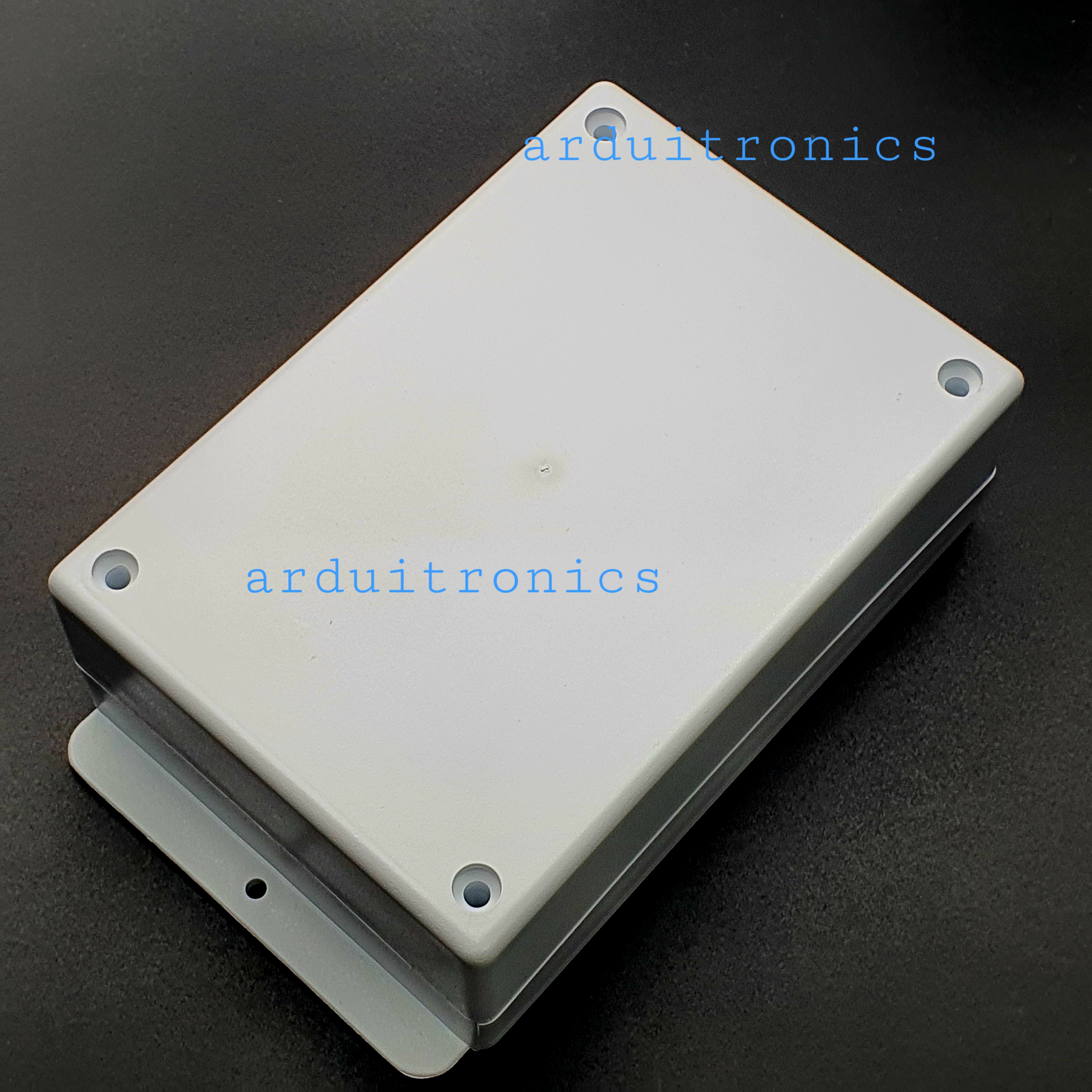 กล่องพลาสติกอเนกประสงค์ ใส่อุปกรณ์อิเล็กทรอนิกส์ FB30 ขนาด 105x150x57mm สีขาว