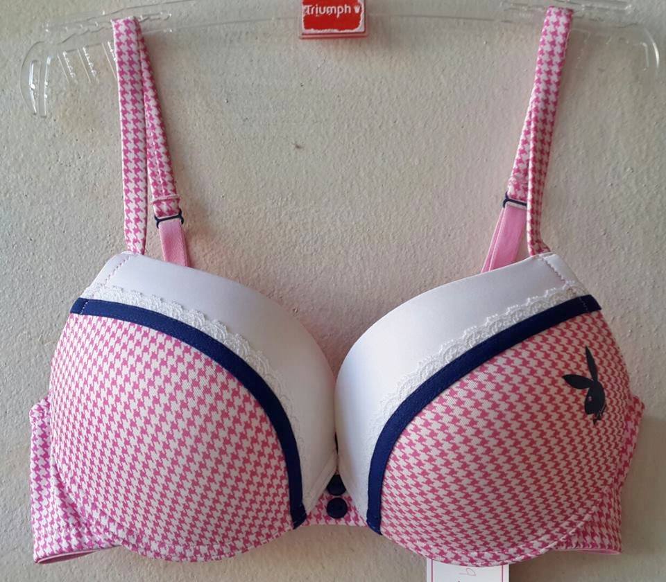 เสื้อชั้นในสตรี Playboy