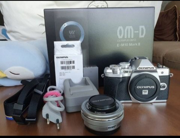 เช่ากล้องOlympus OM-D EM-10 III กล้อง Mirrorless พร้อมเลนส์ 14-42mm f3.5-5.6