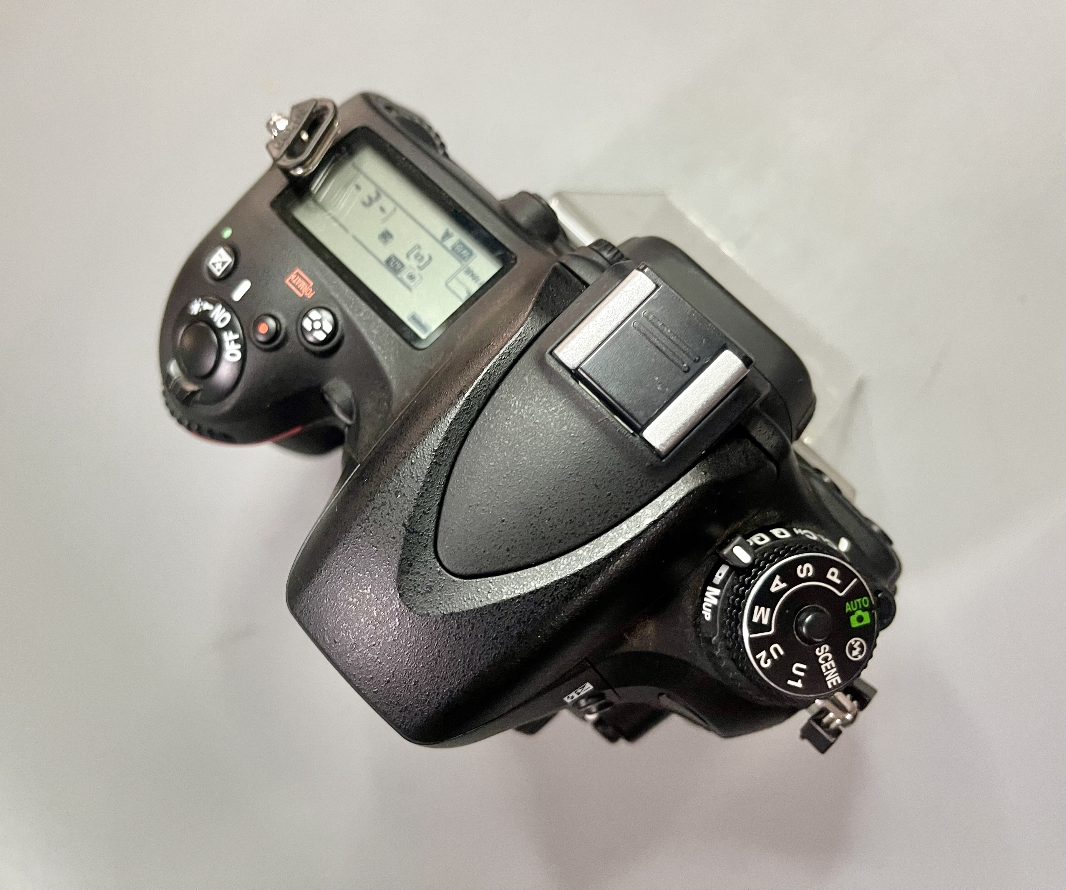 ขาย Nikon D610(body)/ Nikon WU-1b หมดประกันศูนย์ ใช้น้อย ชัตเตอร์ 14134 นางฟ้า สวยเหมือนใหม่