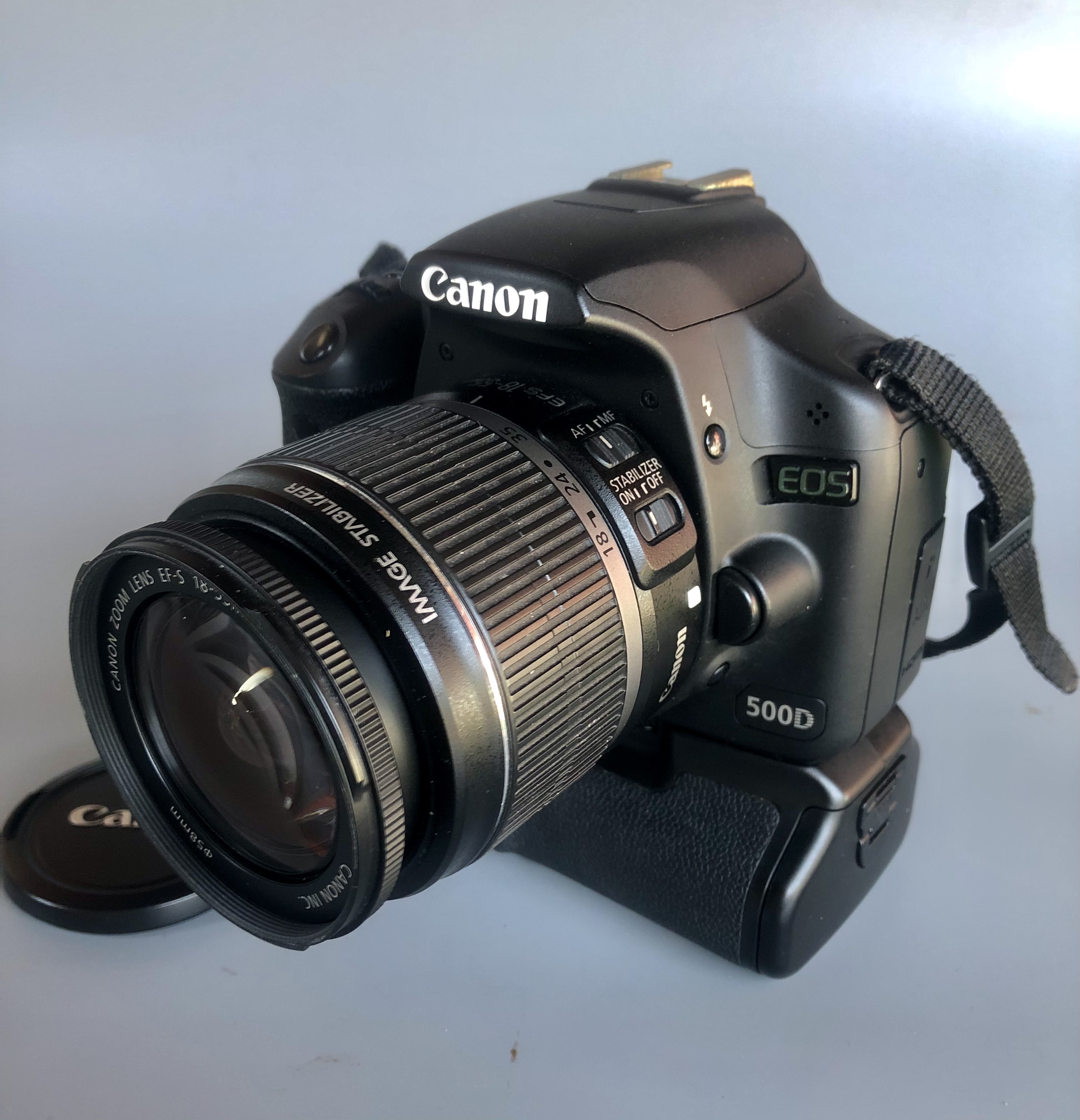 ขายกล้อง Canon 500D เลนส์คิต EF S 18 55 mm f 3.5 5.6 IS พร้อมกริป ชัตเตอร์ 4379