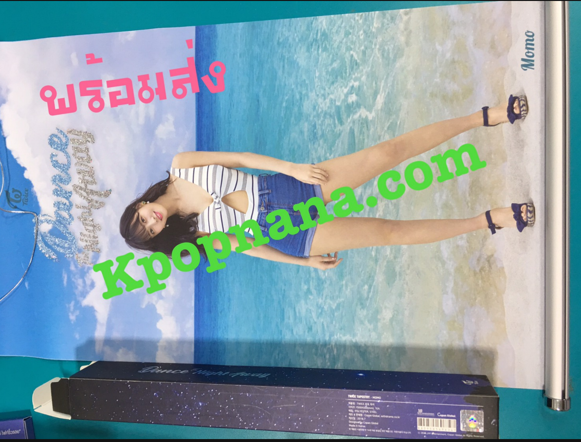 TWICE - TWICE Summer Store - Tapestry แบบ Momo พร้อมส่ง