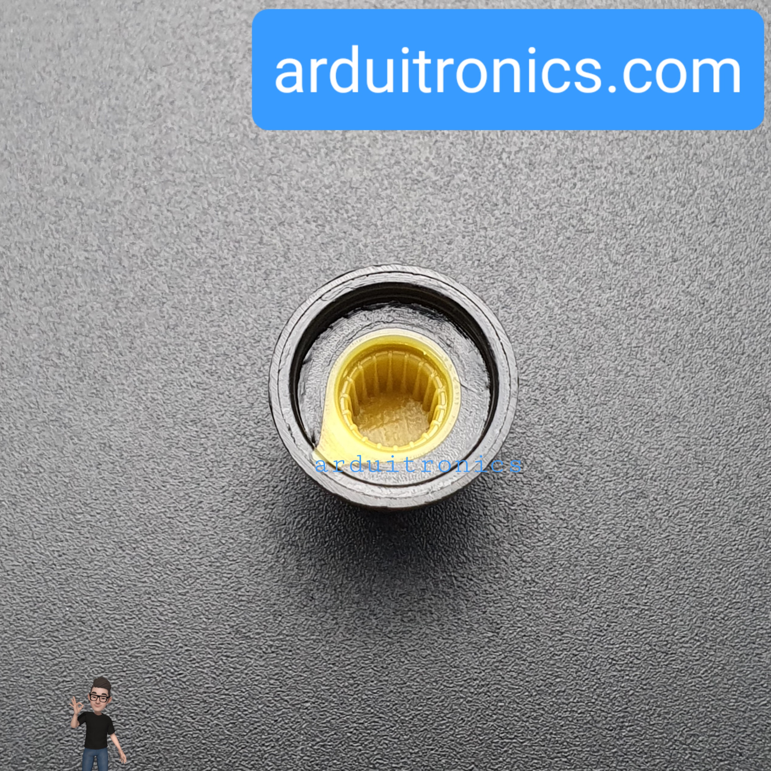 Yellow สีเหลือง หัวจุกหมุนสำหรับตัวต้านทานปรับค่าได้ WH148 Plastic Knob Potentiometer Size 15X17mm