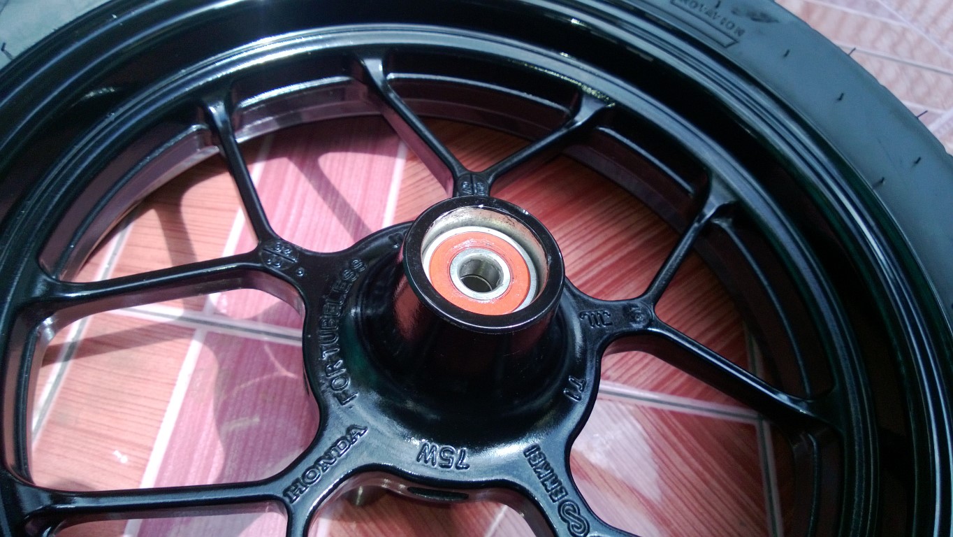 ล้อแม็กพร้อมยาง Honda Msx 125 แท้