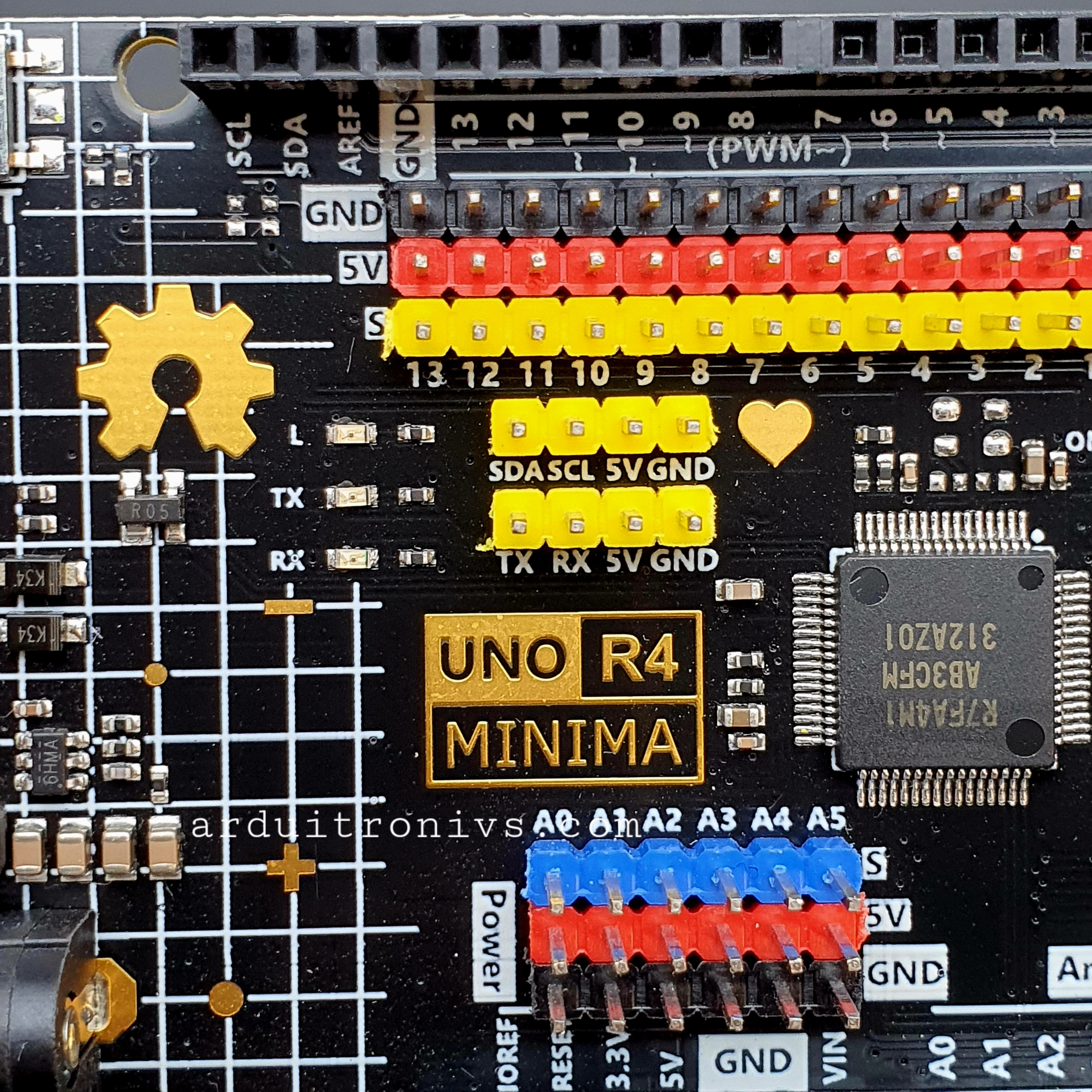 UNO R4 Minima (Compatible)