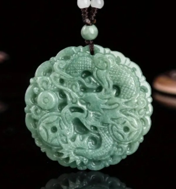 สร้อยคอจี้ลายมังกร หินธรรมชาติ