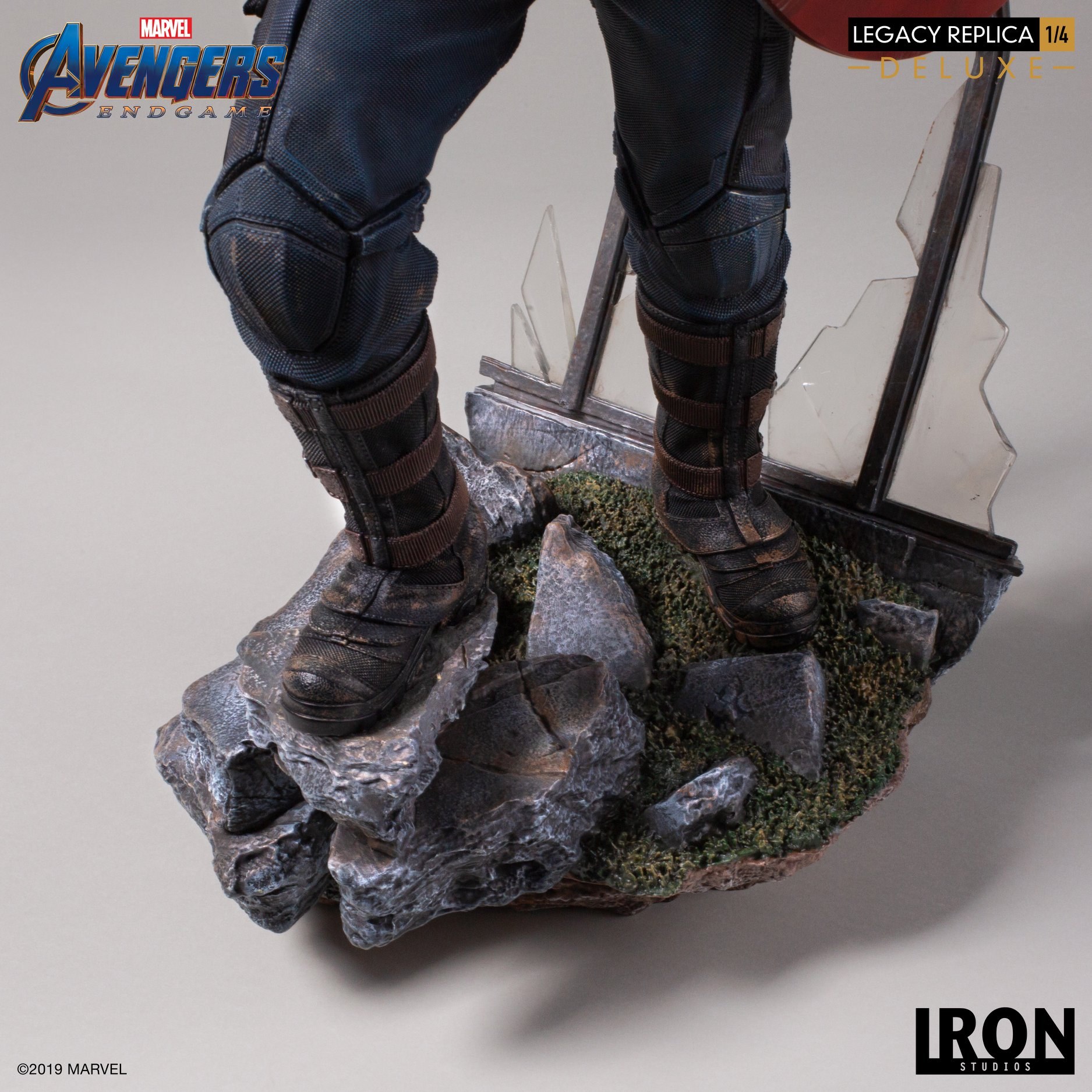 Captain America: Avengers Endgame Legacy Replica 1/4Scale (Deluxe)