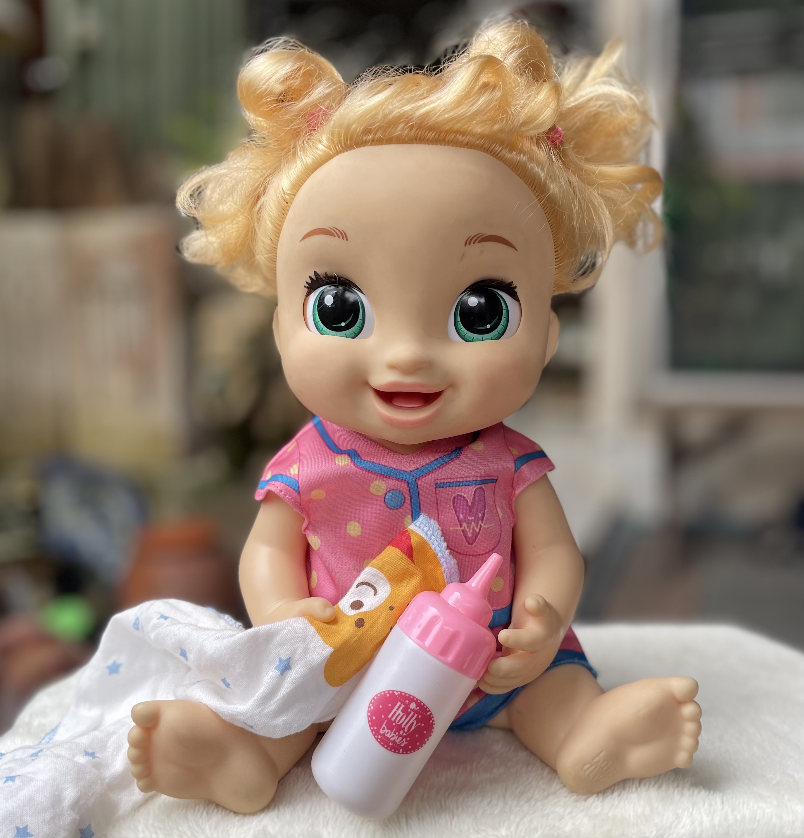 ตุ๊กตาเบบี้อไลฟ์ 12 นิ้ว Baby Alive ตุ๊กตาดูดนมได้ พูดได้ ลืมตา หลับตา แขนขาขยับได้