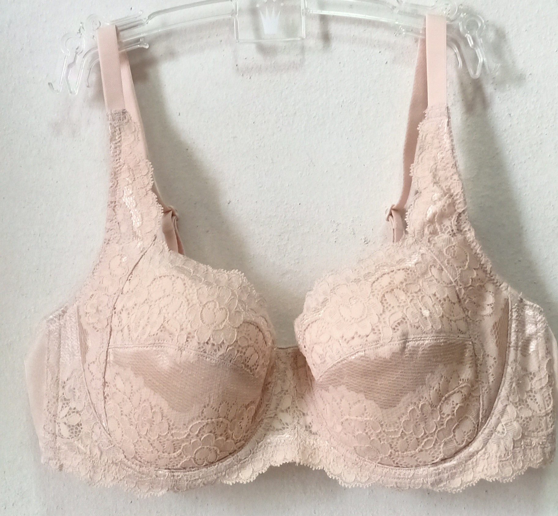 เสื้อชั้นในสตรีไทรอั้มพ์