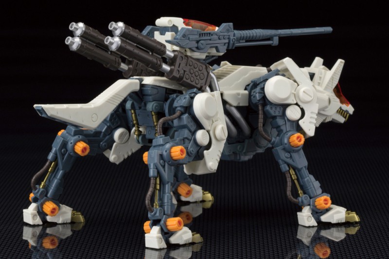 "Pre-Order" HMM ZOIDS 1/72 RZ-009 Command Wolf AC&LC Marking Plus Ver.