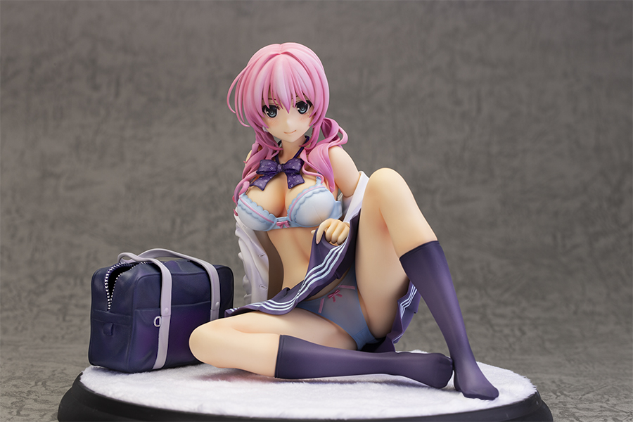 "Pre-Order" Skytube 1/7 Sari Utsugi illustration by Kurehito Misaki