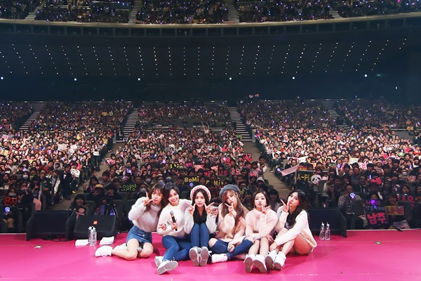 Apink JAPAN Fanmeeting 2015 -Pink Valentine with U- DVD พร้อมส่งค่ะ