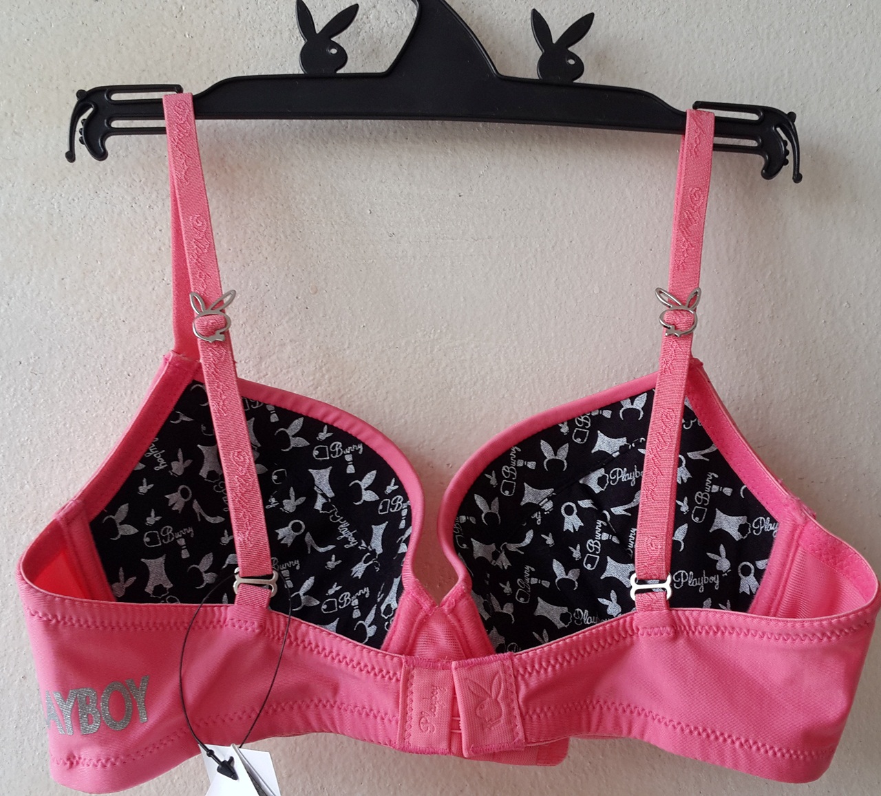 เสื้อชั้นในสตรีPlayboy