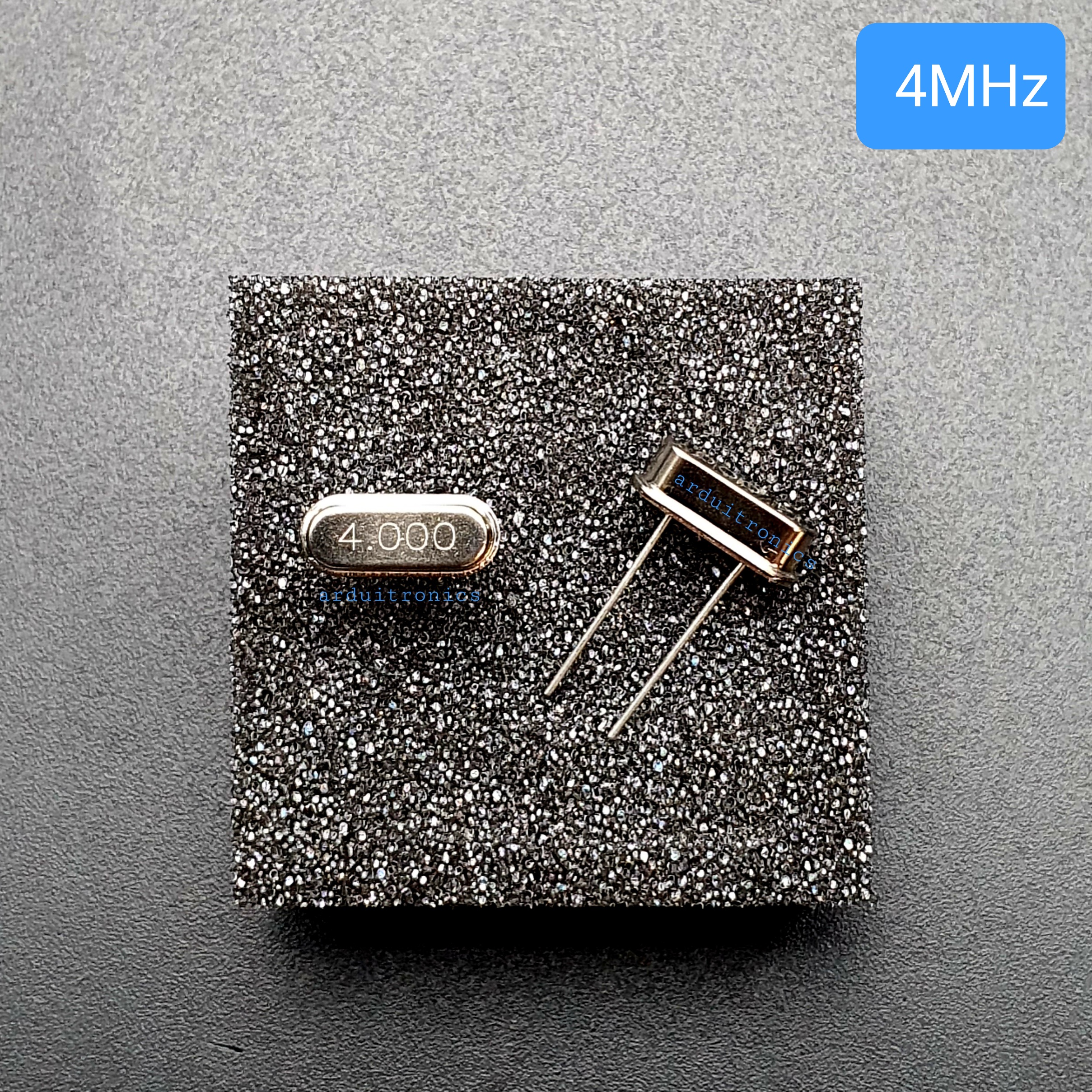 4MHZ Crystal Oscillator HC-49S