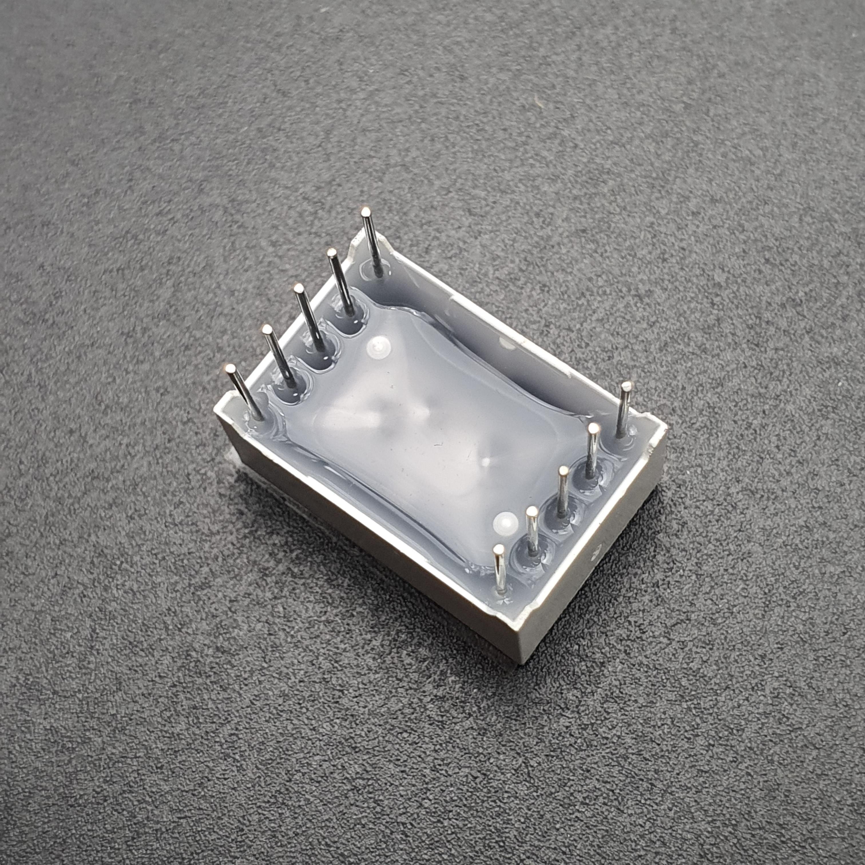 0.56 inch Seven Segment 1 Digit Red (Common Anode) 12.7 x 19.1 x 8.1mm - 5611BS (CS5611BH)