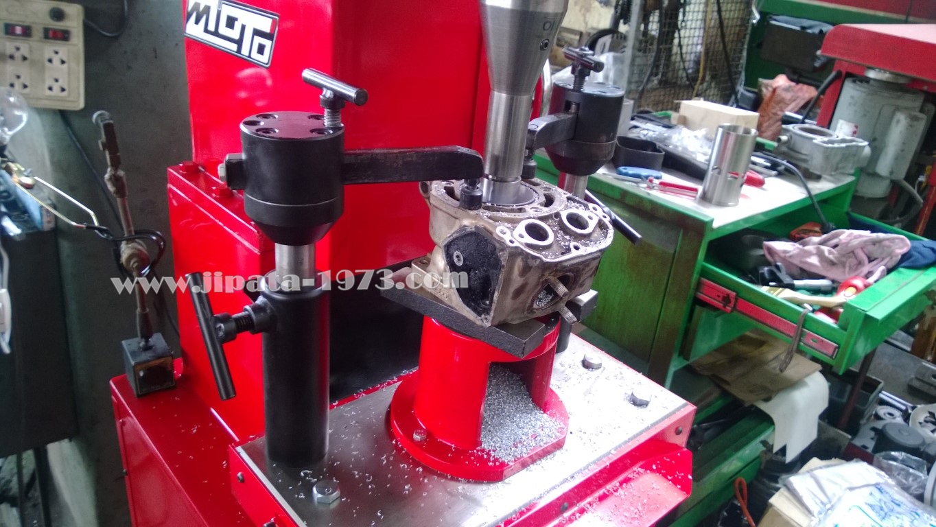 งานด้านซ่อมแซม โอเวอร์ฮอล เครื่องยนต์(รอรับได้เลย)