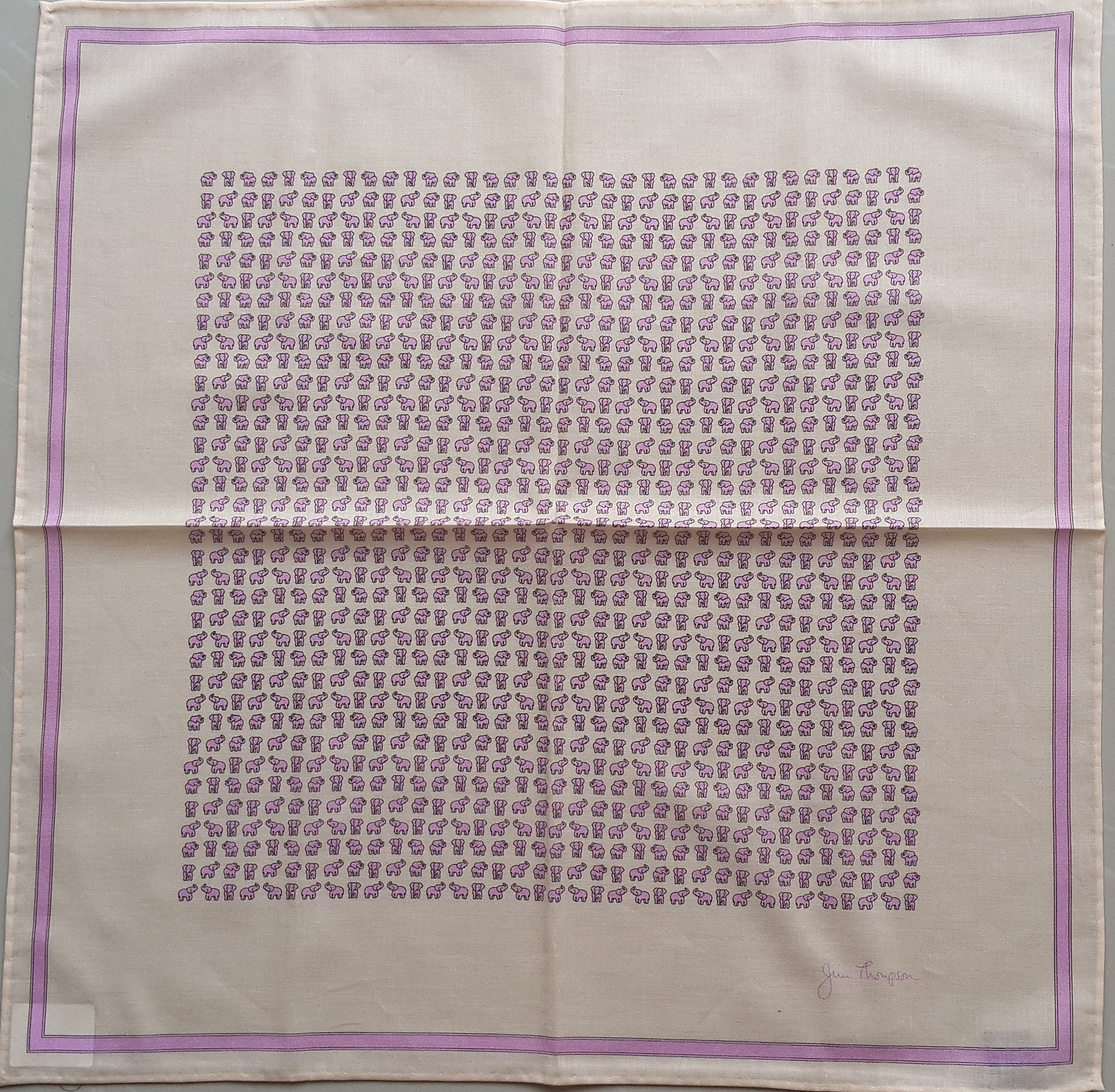 ผ้าเช็ดหน้า : จิม ทอมป์สัน