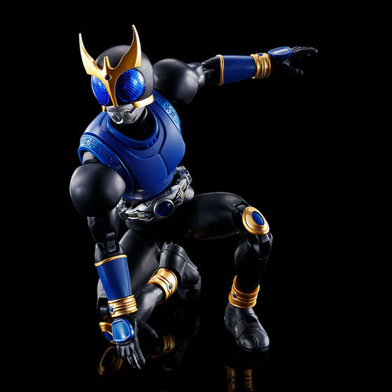 Figure-rise Standard Masked Rider Kuuga Dragon Form / Rising Dragon
