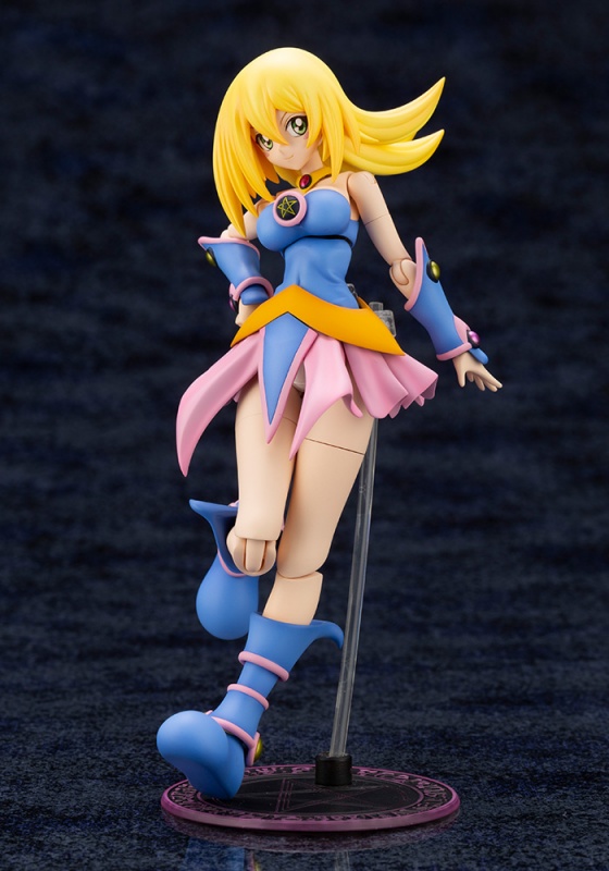 Cross Frame Girl Dark Magician Girl