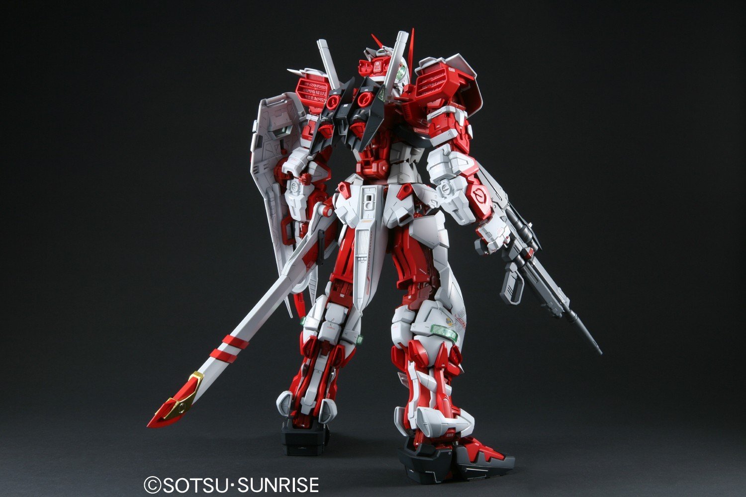 PG 1/60 MBF-P02 Gundam Astray [Red Frame]
