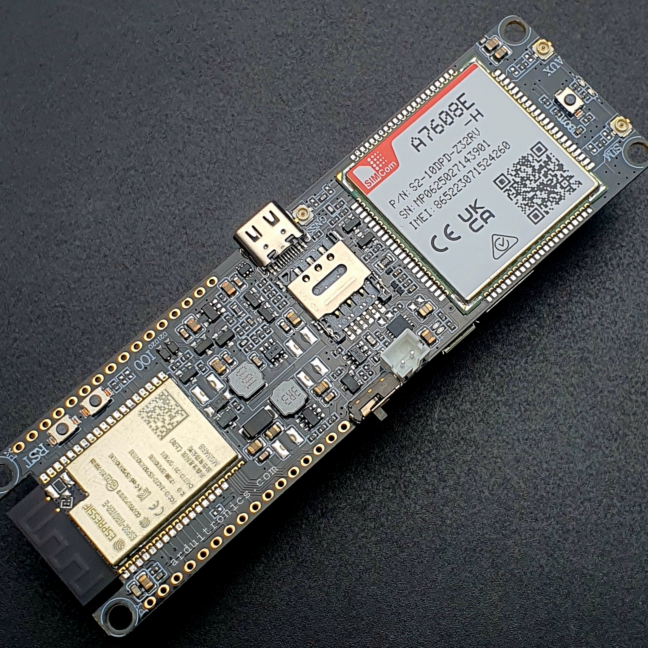 LILYGO T-A7608E-H (WiFi, BT, 3G/4G) with GPS พร้อมรางถ่าน 18650