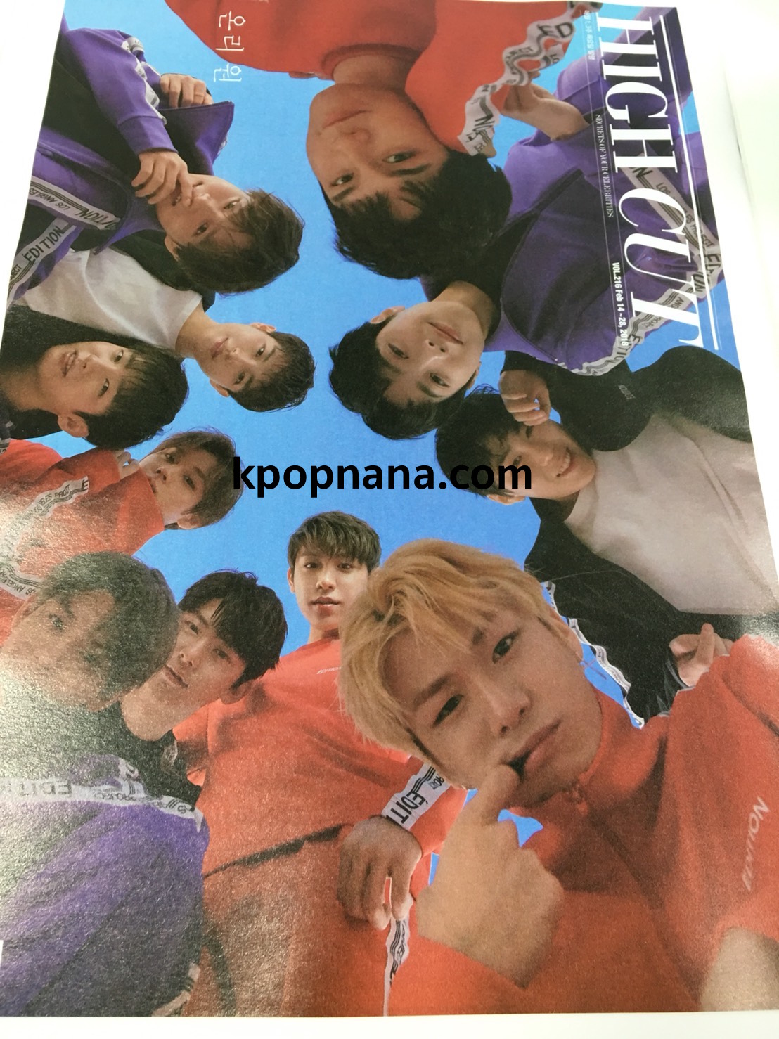 High Cut - Vol.216 ปก Wanna one หน้าปก แบบ A สีแดง พร้อมส่ง