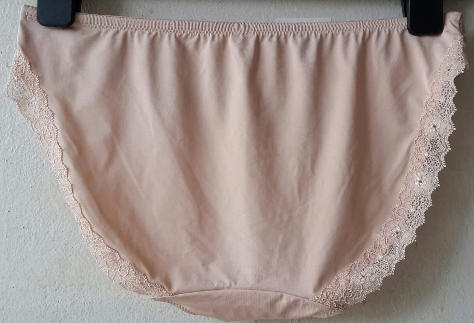 กางเกงชั้นในสตรีไทรอัมพ์