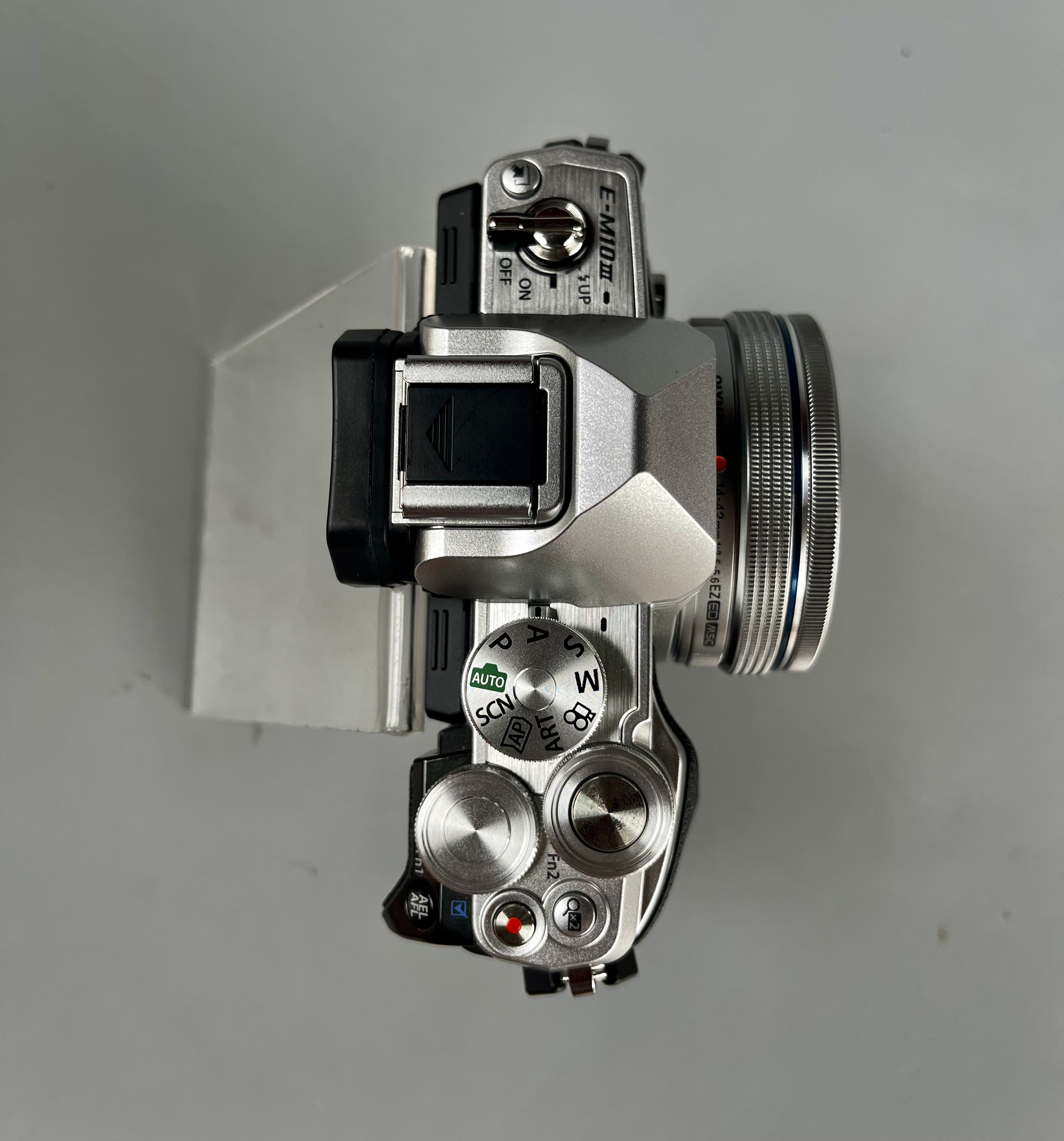 ขาย Olympus omd e-m10 mark III เลนส์ 14 42mm f 3.5 5.6 EZ