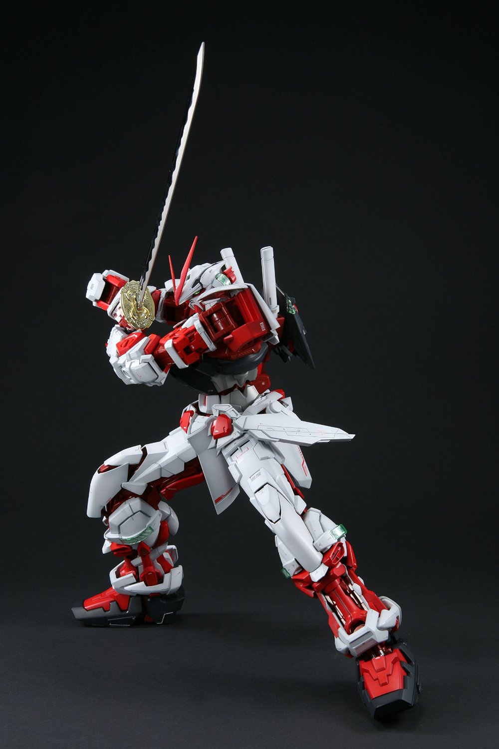 PG 1/60 MBF-P02 Gundam Astray [Red Frame]