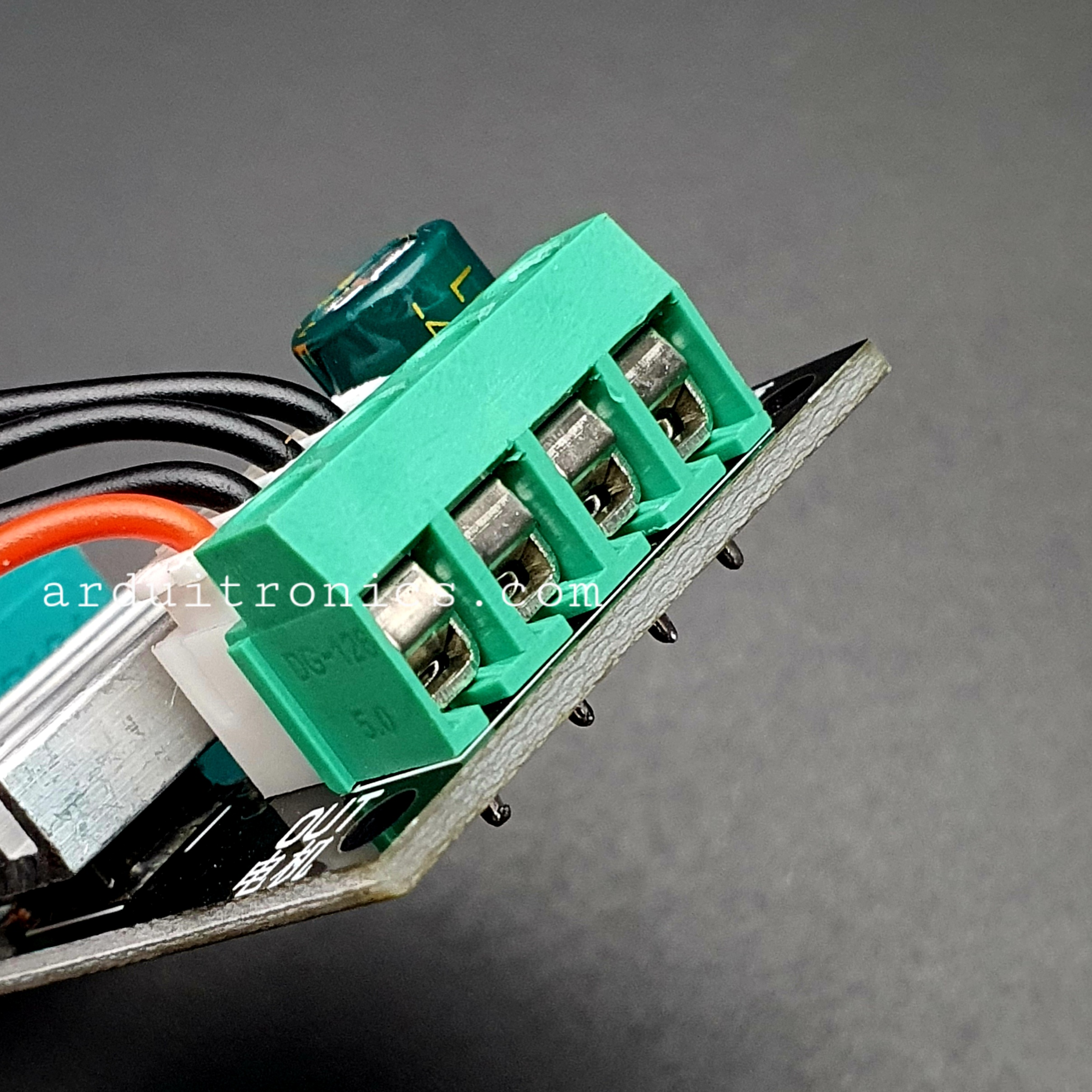 PWM DC Motor Speed Control 6-28Vdc 3A Module (ปุ่มหมุนสำหรับคุมความเร็วและมีสายสวิตซ์ปิดและเปิด2ระดับ)