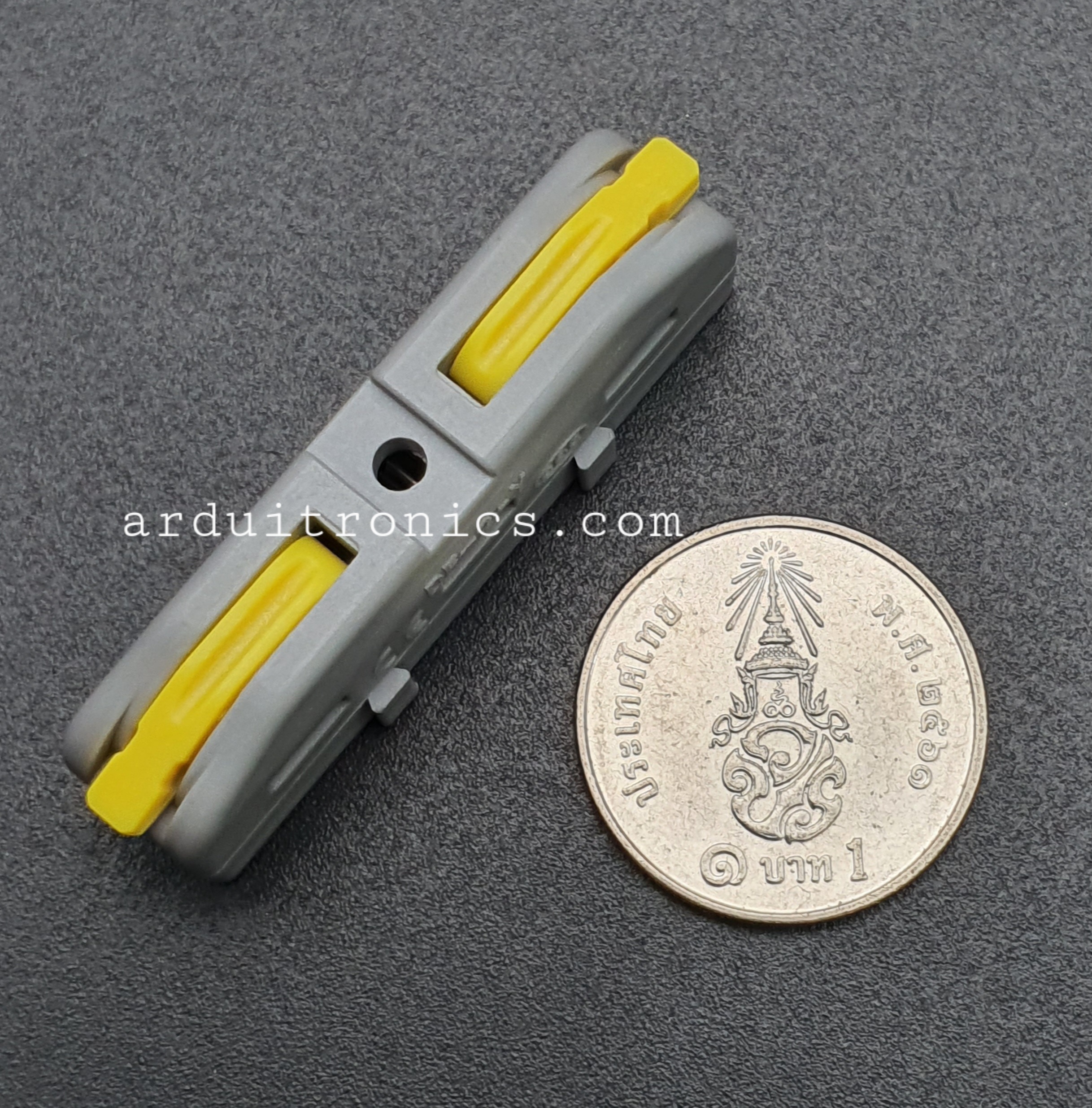 Terminal ต่อสายไฟแบบเร็ว 2 ช่อง (1 in - 1 out) Wire Connector Quick Terminal 0.2-4mm Square Splitter รุ่น DF-2-Y สีเหลือง