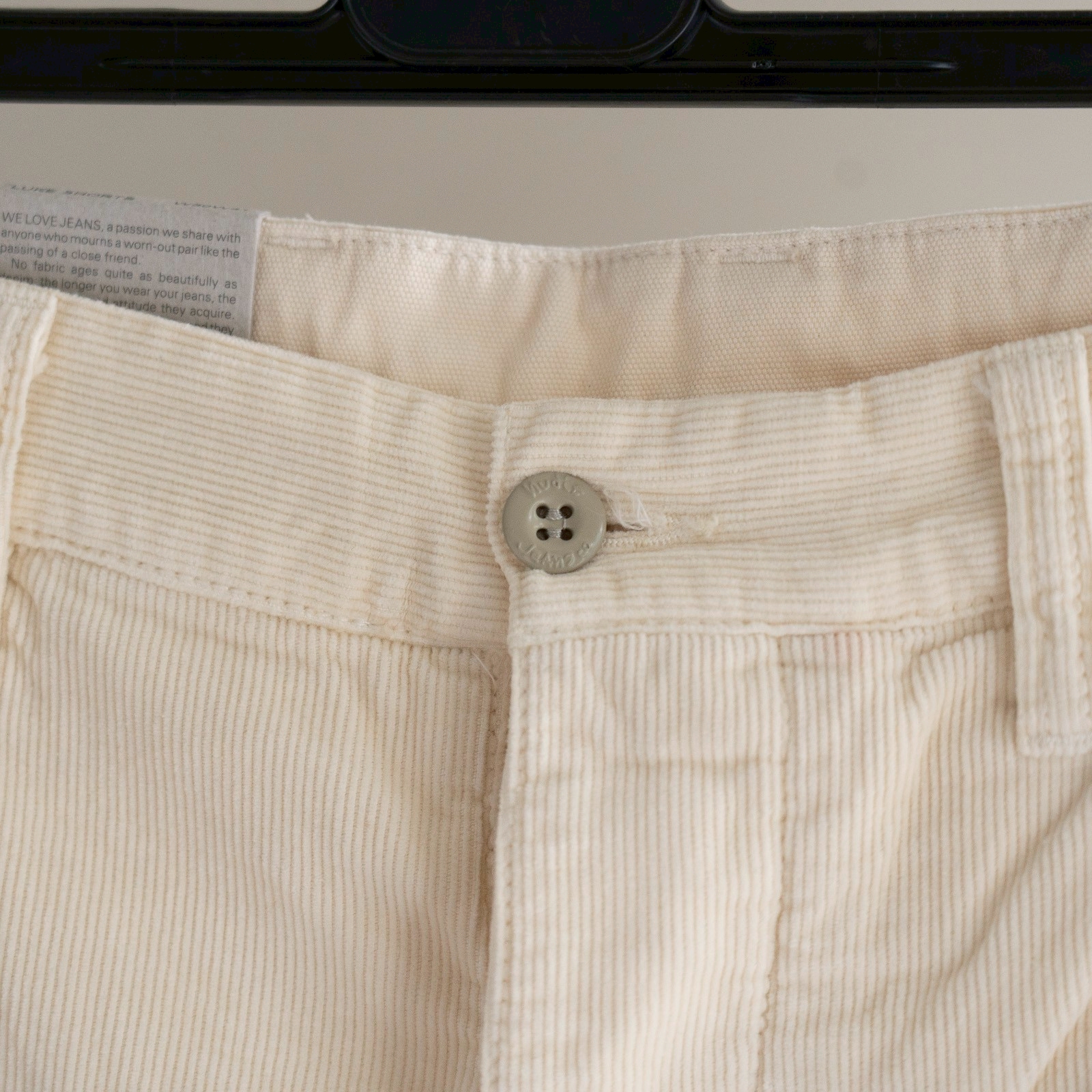 Luke Shorts Cord – สี Dusty White