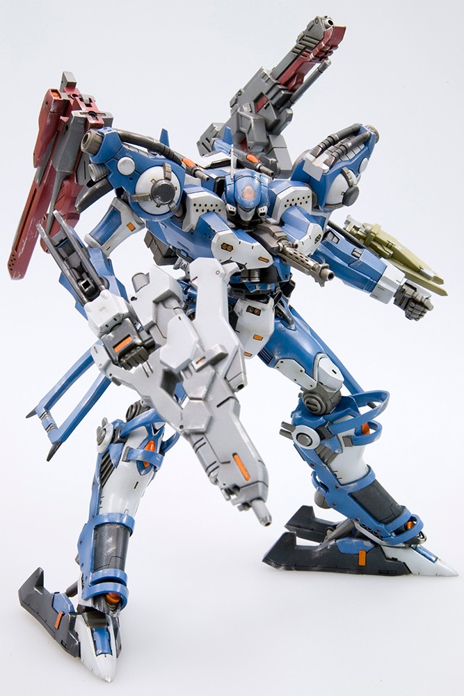 "Pre-Order" Armored Core 1/72 Crest CR-C89E Oracle Ver.