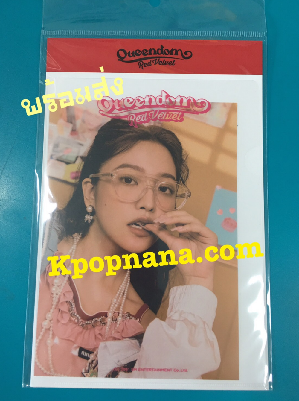 Red Velvet - ของสะสม Red velvet The 6th Mini Album ‘Queendom’ - MD Collection - Postcard + Hologram Photo card set แบบ Yeri พร้อมส่ง