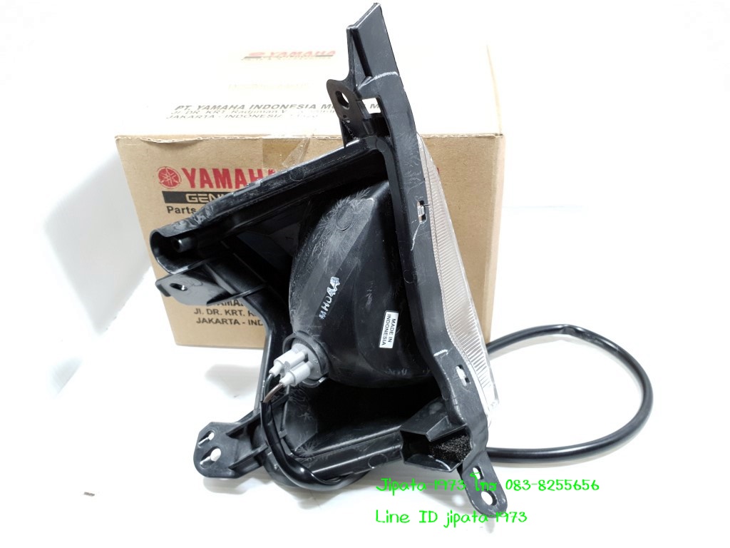 (Nmax) ชุดไฟเลี้ยวหน้า Yamaha Nmax 155 ปี 2016-2018 แท้