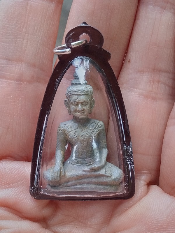 พระพุทธปางสะดุ้งมาร เลี่ยมกรอบพร้อมใช้
