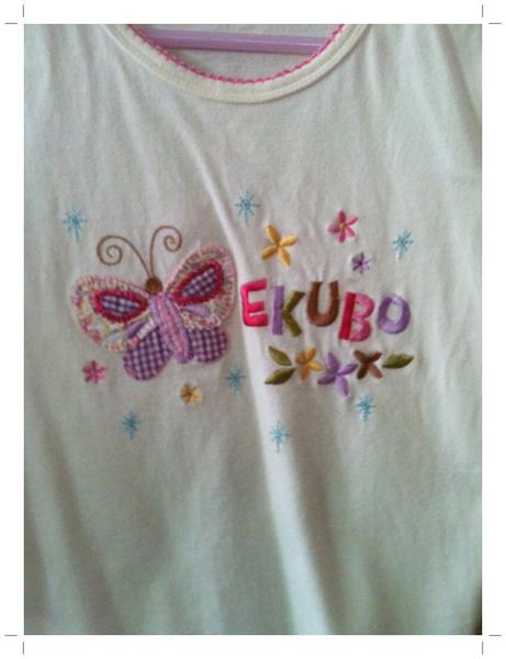 สื้อเด็กหญิง 3 ขวบ EKUBO มือสอง