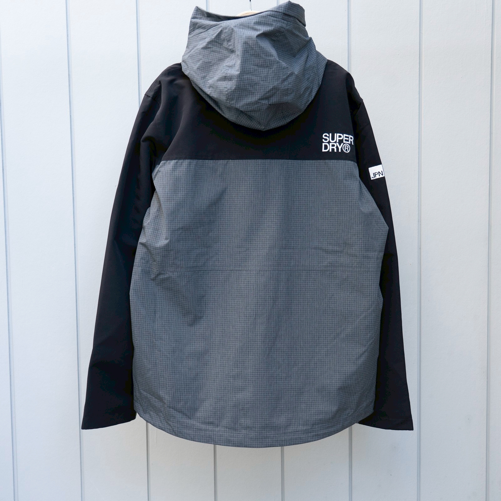 Superdry Textured Ultimate Windbreaker – Grey Marl