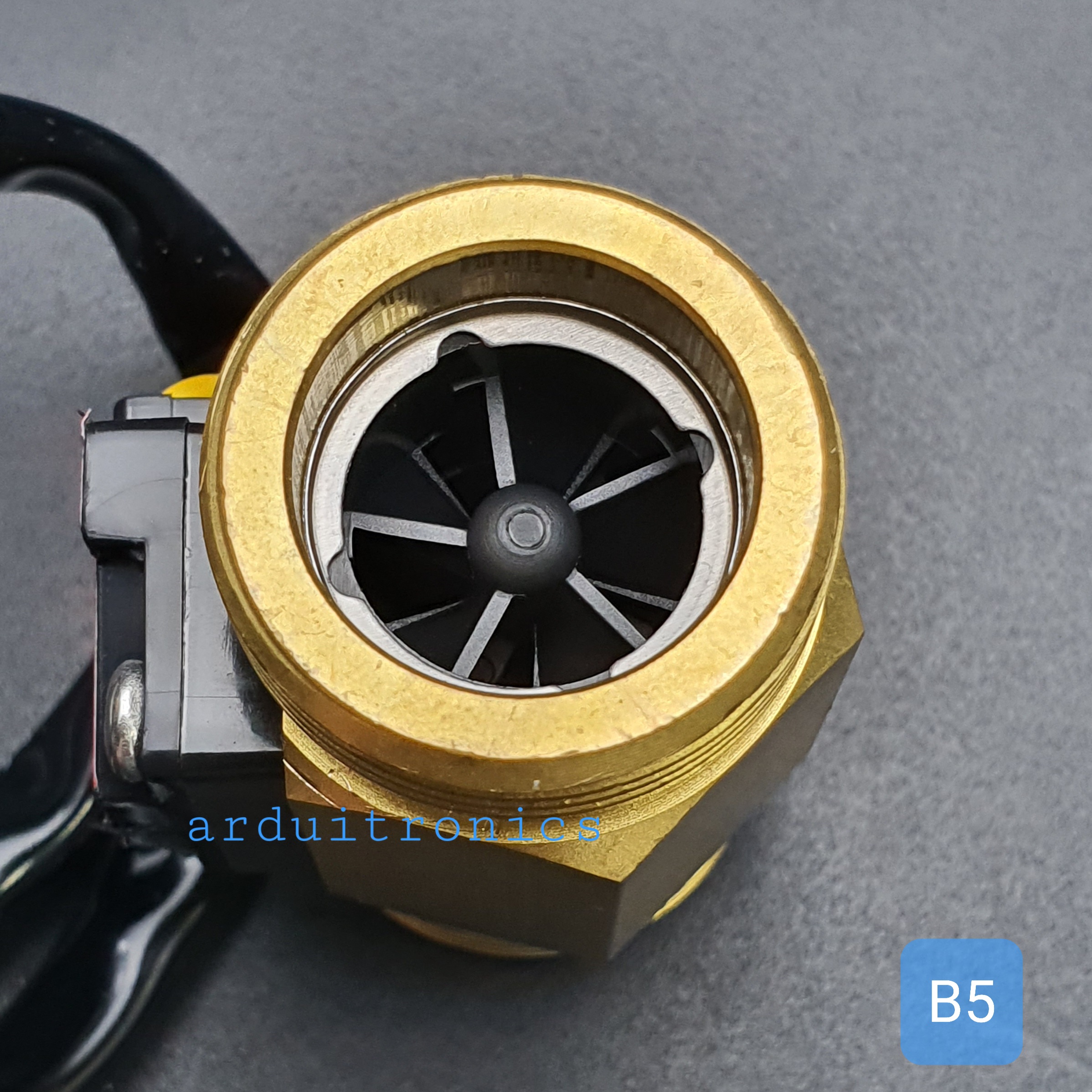 B5 เซ็นเซอร์วัดอัตราการไหลของน้ำ ทองแหลือง 3/4นิ้ว 6หุน Water Flow sensor 1-30L/min Size 50 mm