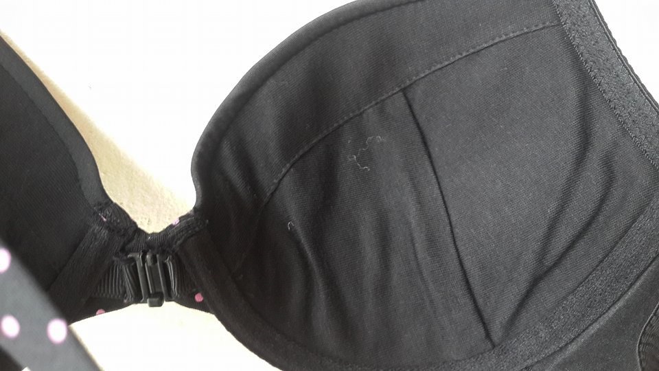 เสื้อชั้นในสตรี Playboy