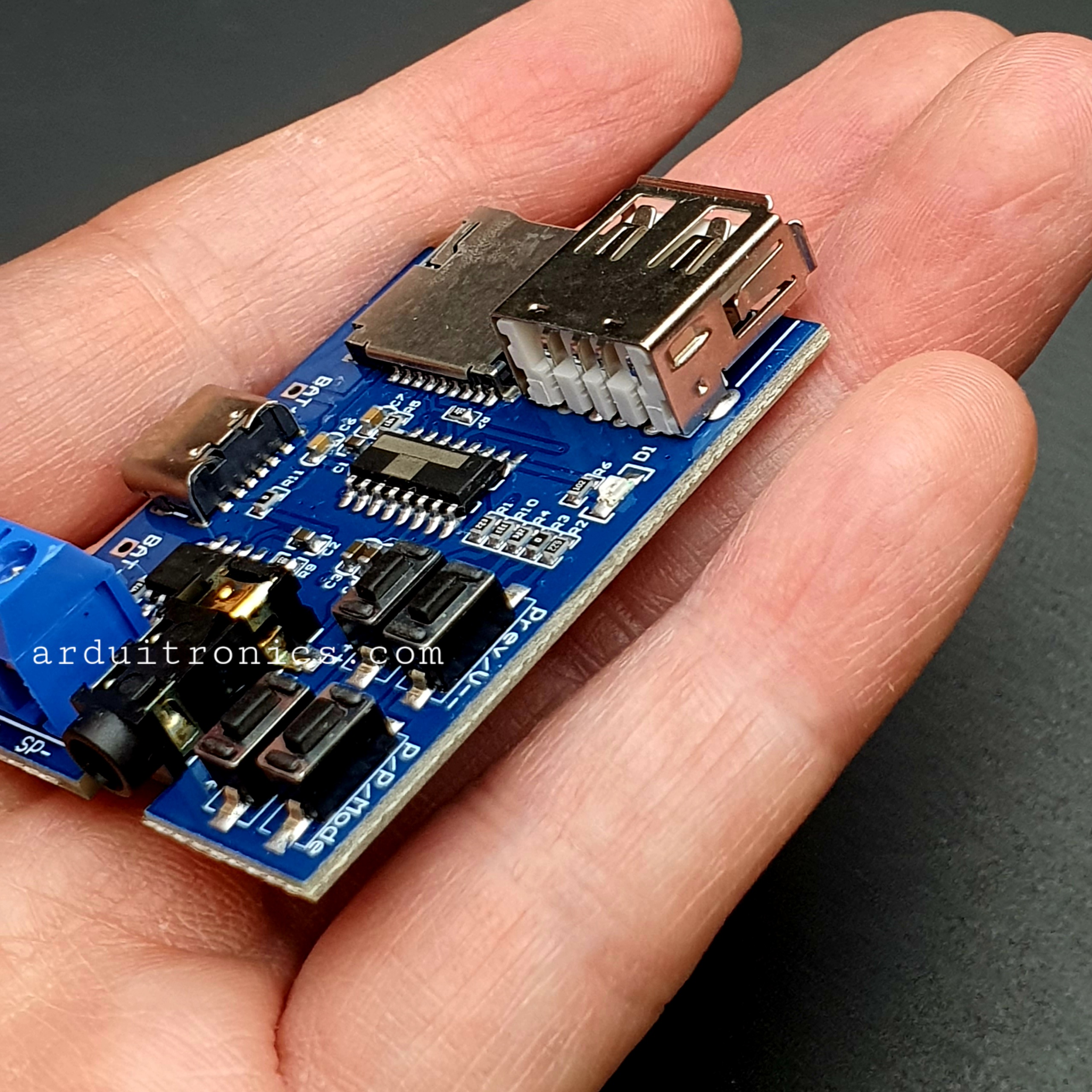 โมดูลเล่นเพลง MP3 รองรับ SD Card และ FlashDrive พร่อม Jack 3.5 ต่อกับหูฟังหรือเครื่องขยายเสียง ( Type-C )