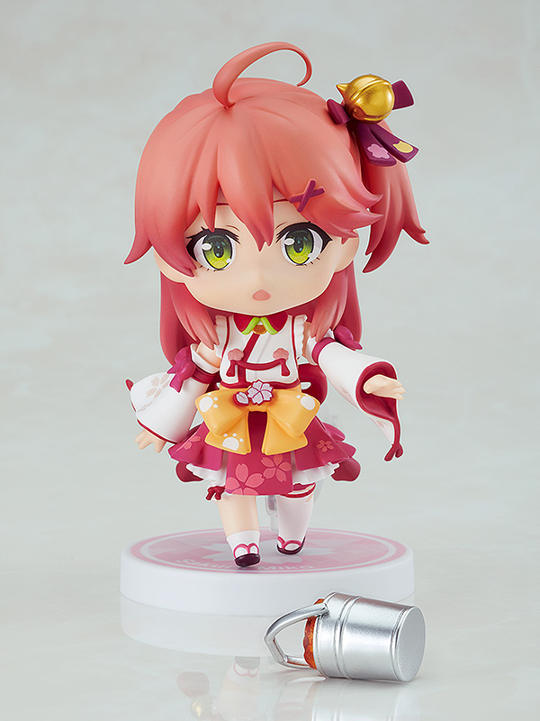 "Pre-Order" [1722] Nendoroid Sakura Miko
