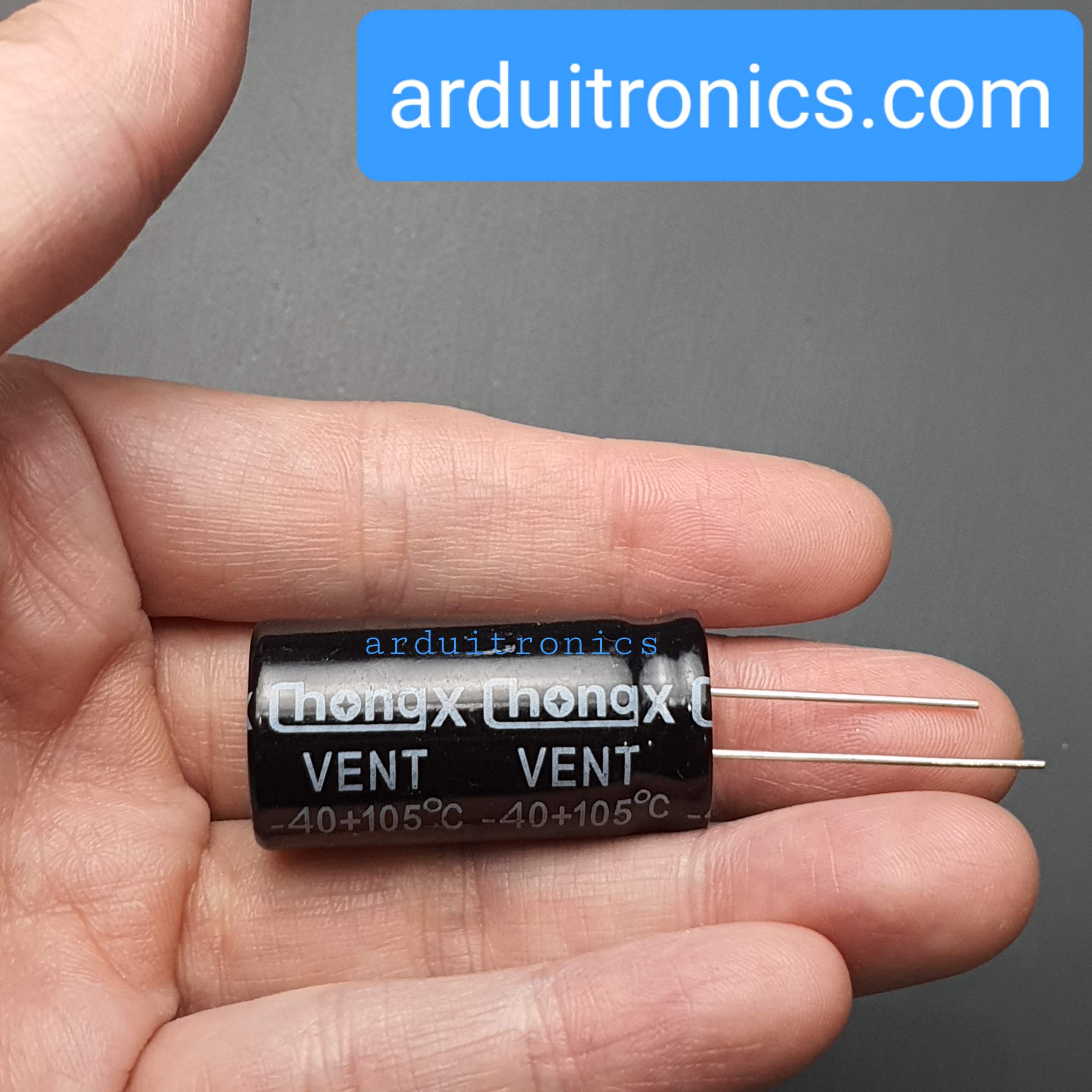 ตัวเก็บประจุ ตัวเก็บประจุแบบมีขั้ว Capacitor 4700uF 50V (1 ตัว)