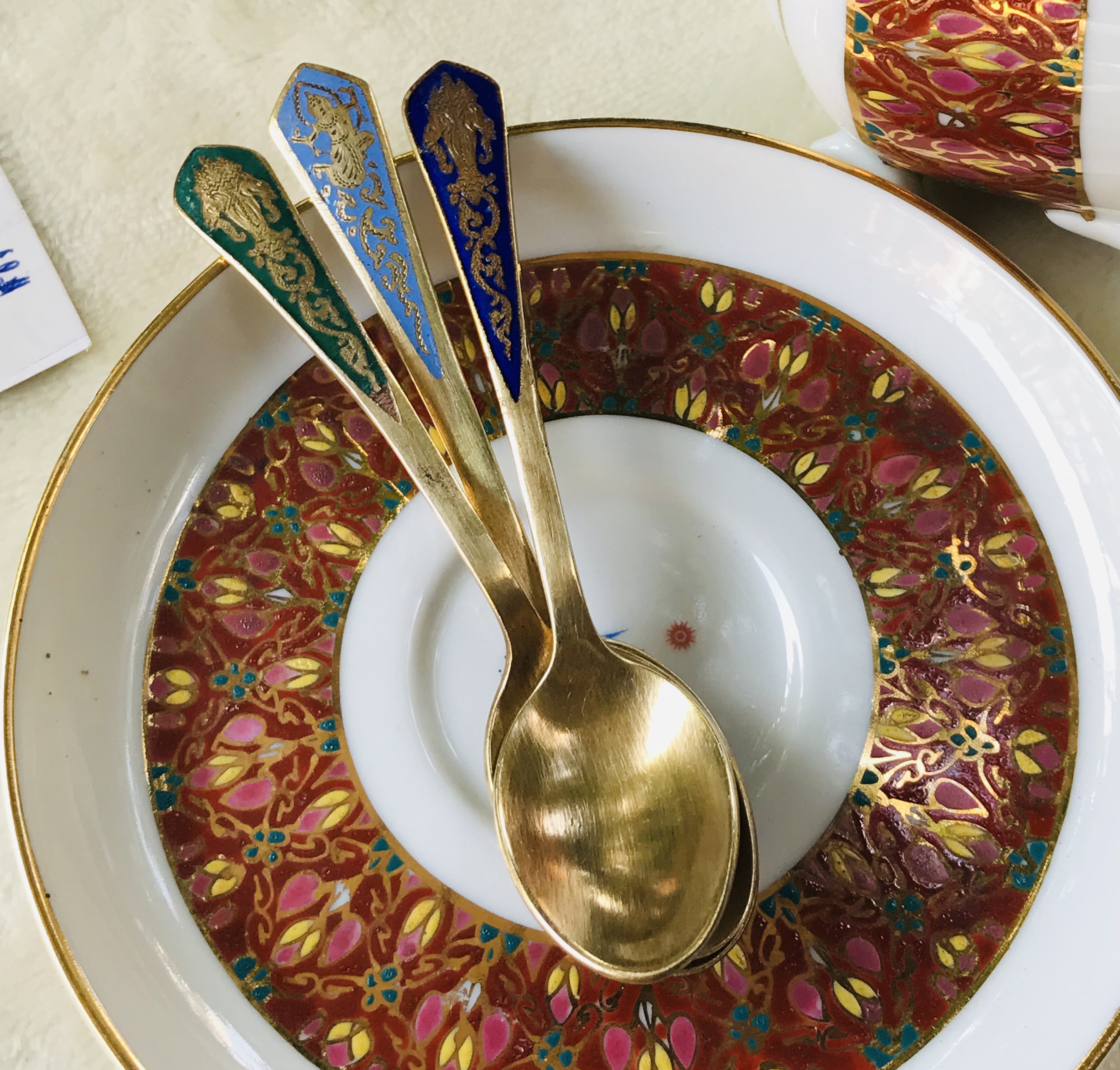 เริ่มต้นชุดละ 390 บาท Antique Brass ช้อนกาแฟทองเหลืองลงยา ช้อนขนมหวานทองเหลืองตอกลาย ขนาดยาว 10-11 ซม