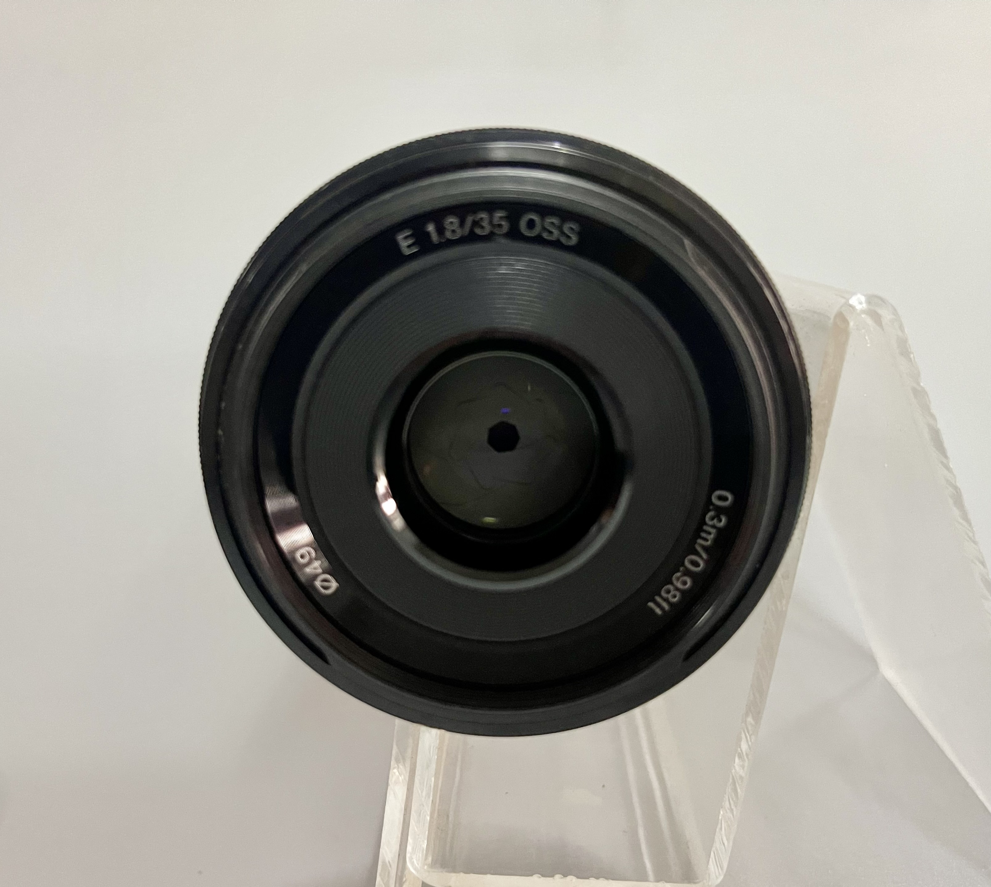 ขายเลนส์ SONY E 35mm F1.8 OSS สภาพดีเหมือนใหม่