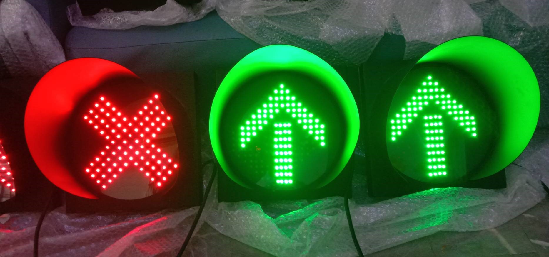 ่่่jjj led ไฟจารจร เขียว เหลือง แดง led เขียว เหลือง แดง