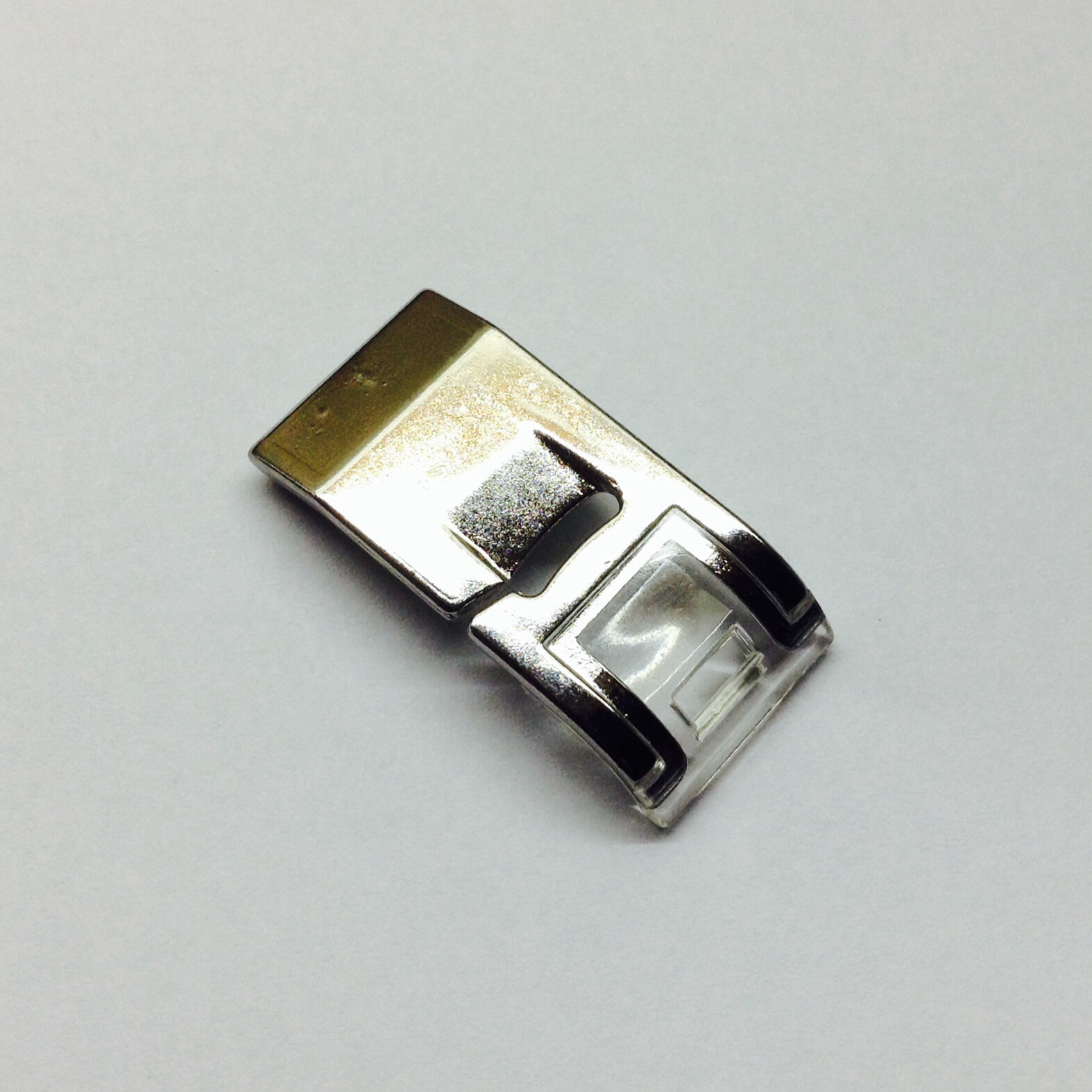 ตีนผีเย็บตรง เย็บลายปัก ซิแซก