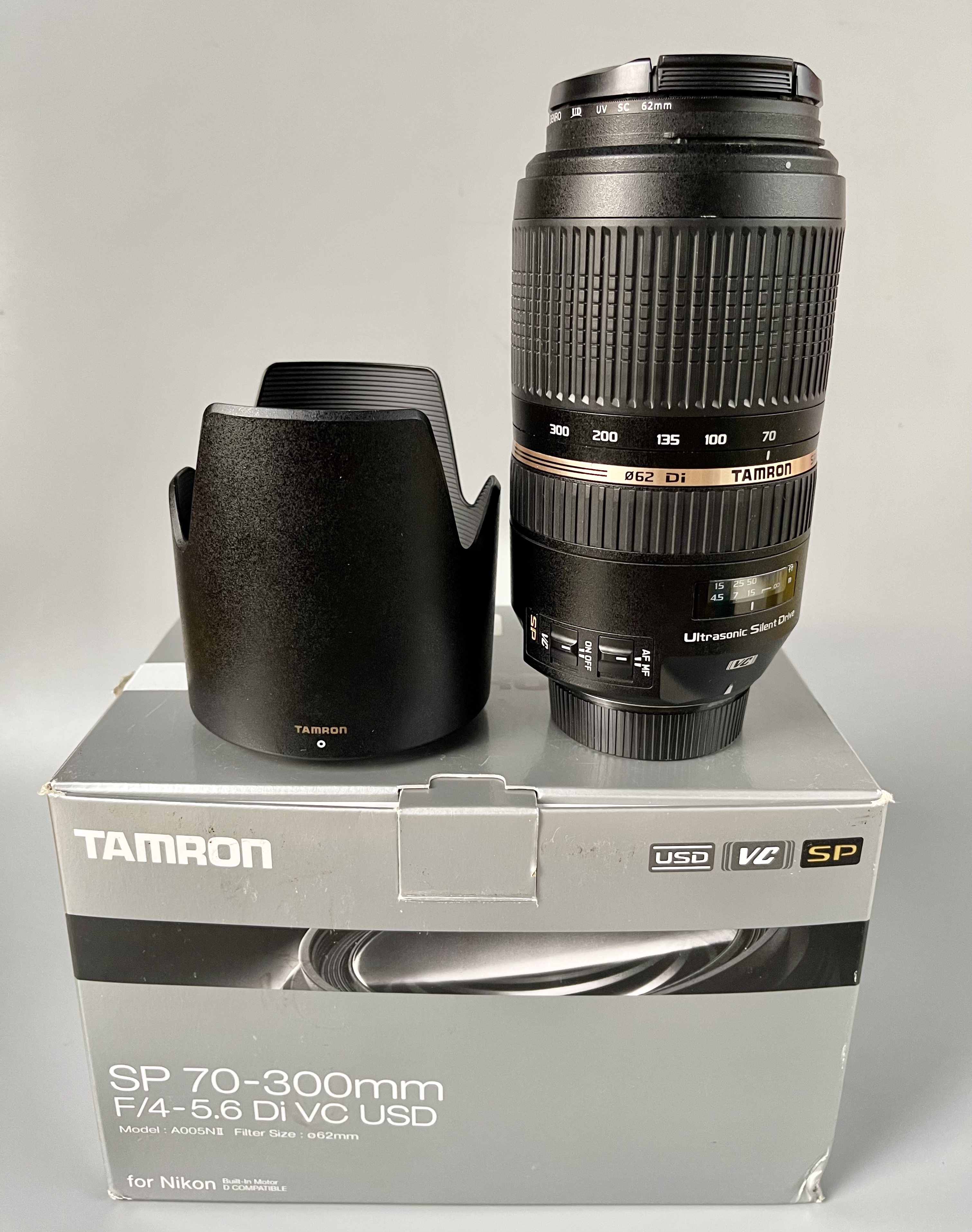 Tamron 70-300mm f4-5.6 Di VC USD for Canon ชิ้นเลนส์ใส ไม่มีฝ่า ไม่มีรา ไม่มีฝุ่นอุปกรณ์ครบกล่อง